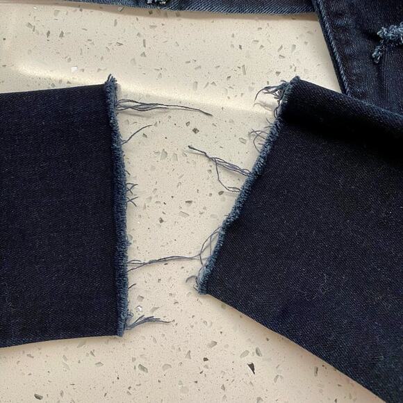 Mother Pixie Ankle Fray Holding Hands Tightly Mid-Rise Skinny Jeans Dark Blue 24 - Picture 7 of 14